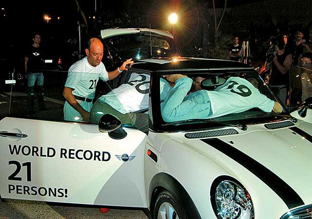 How many people can you fit in a MINI? - North American Motoring