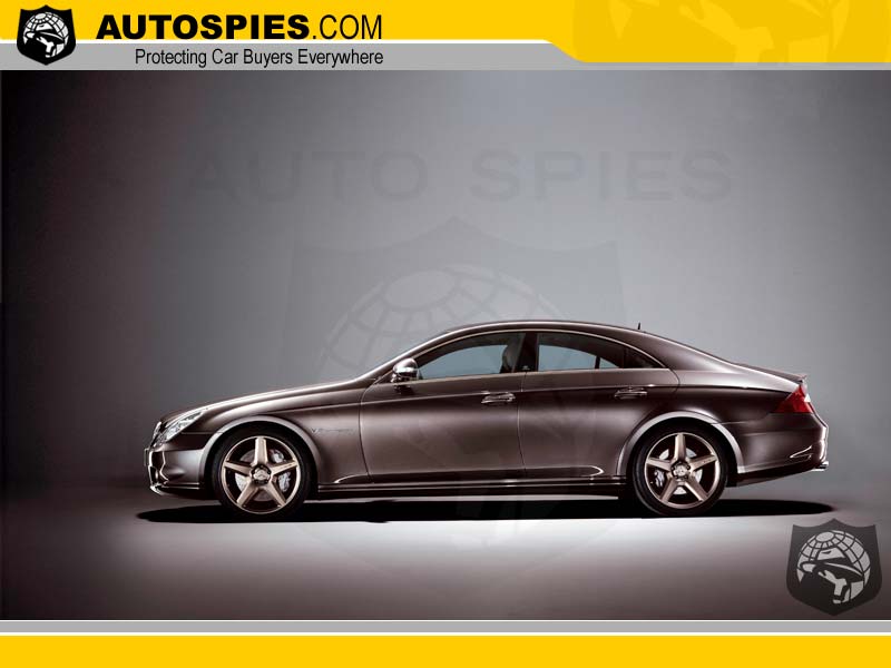 If Mercedes set out to make a crowd-puller with the CLS, it has succeeded.