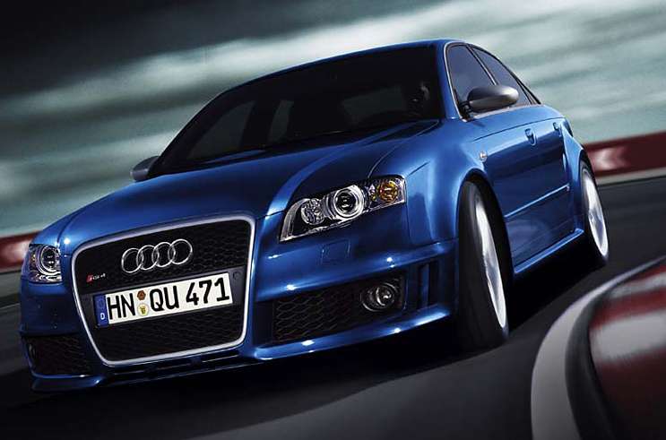 audi rs4 2011. reviews the Audi RS4