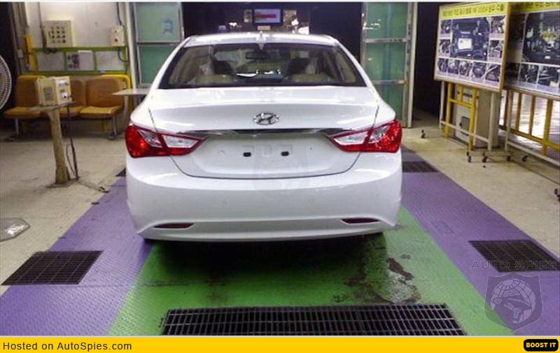 2011-hyundai-sonata-yf-3.jpg