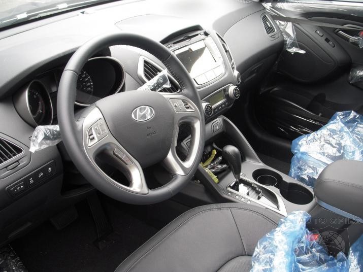 Hyundai Tucson 2011 Interior. 2011 Tucson interior image