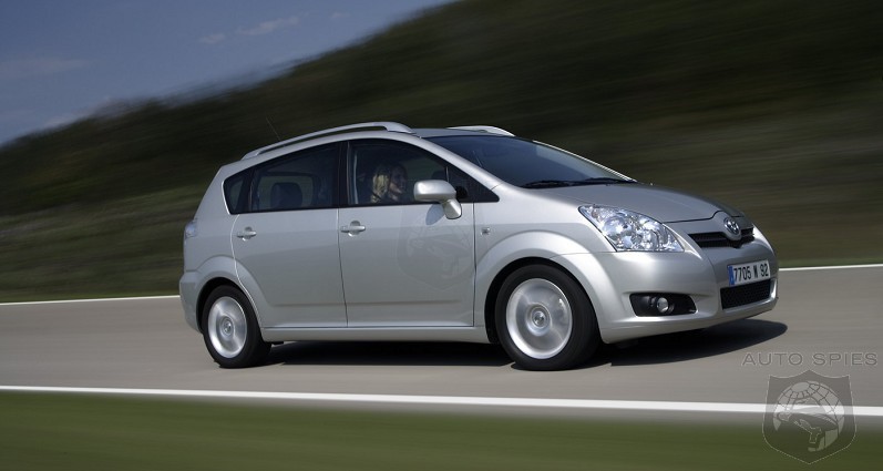 Toyota reveals 2008 Corolla Verso