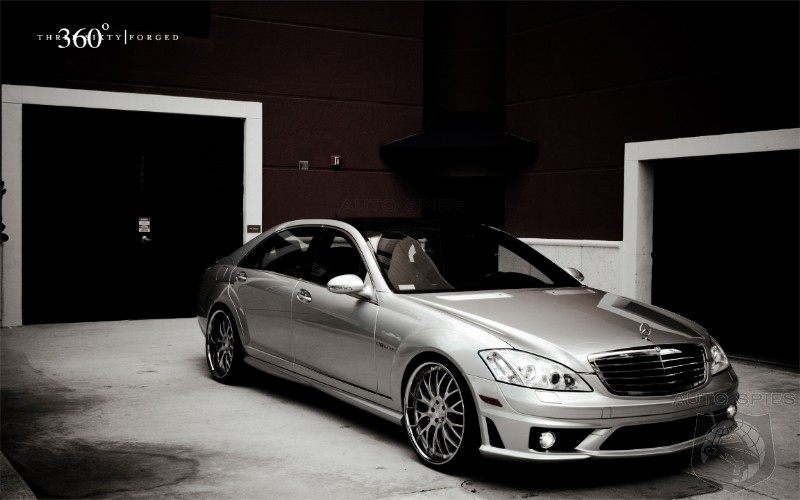 Mercedes S65 AMG vs Rolls Royce Mercedes S65 AMG vs Rolls Royce