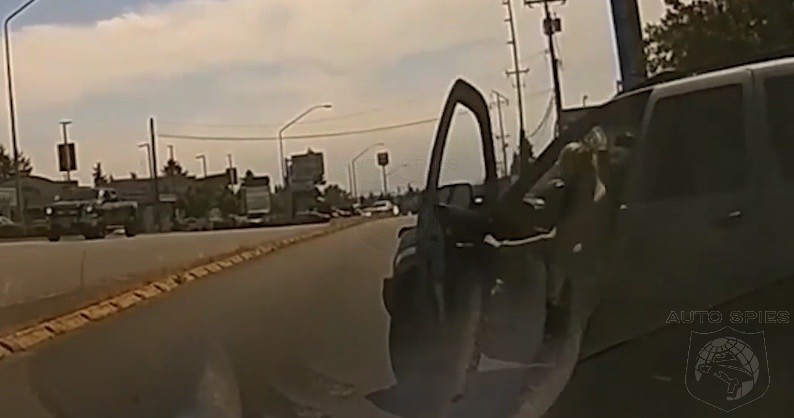 SHOCK VIDEO! HAMMERTIME! Watch Road Rager Go All HOME DEPOT On Another Driver!