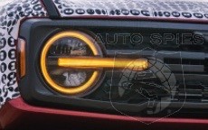SPY PHOTOS: Bronco Raptor ALMOST Naked! First Shot!