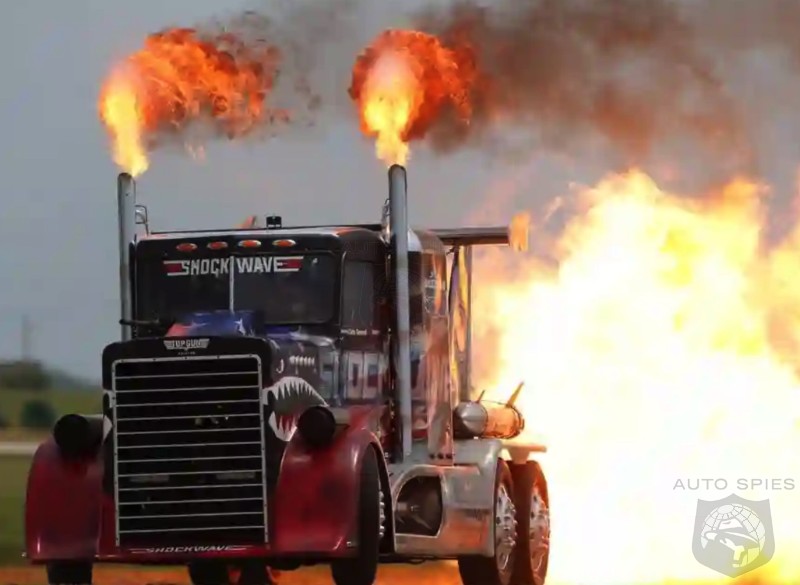 VIDEO: TRAGEDY IN MICHIGAN! Shockwave Jet Truck Driver Dies Racing Two Planes At 300MPH