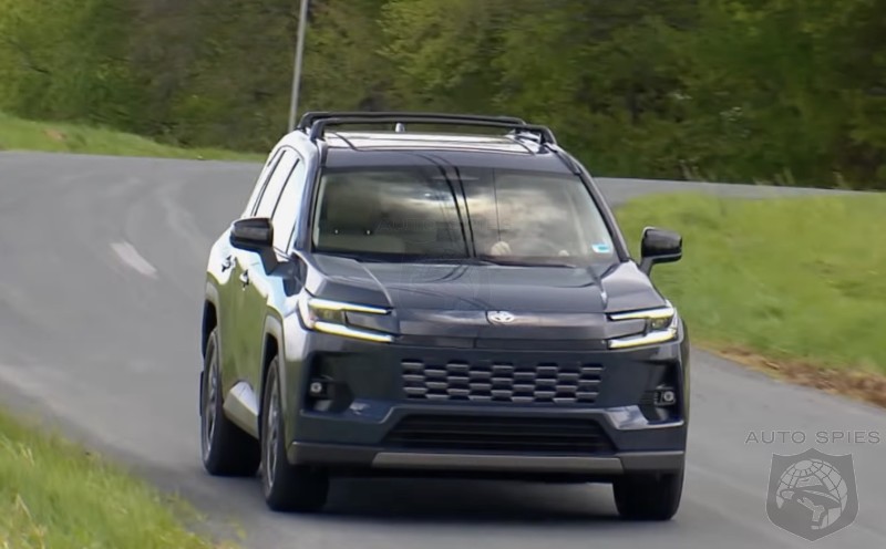 VIDEO REVIEW 2026 Toyota RAV4 Buyers Will Be Happy To See It s BOREDOM STILL REIGNS SUPREME
