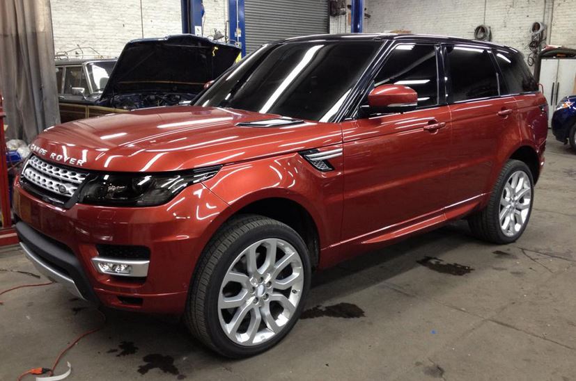 NEW YORK AUTO SHOW: Range Rover Sport Caught Before Big Apple Debut
