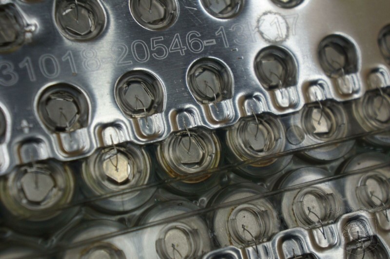 Report Says Telsa Battery Packs Are Retaining 90% Of Original Capacity After 200,000 Miles