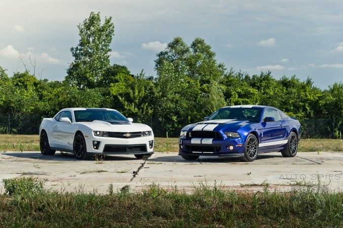 Chevy camaro vs ford mustang gt500 #3