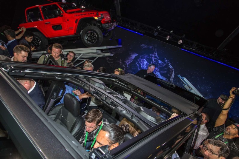#LAAUTOSHOW: FIRST and BEST Official Jeep Wrangler REAL LIFE Photos - The Ultimate Icon!