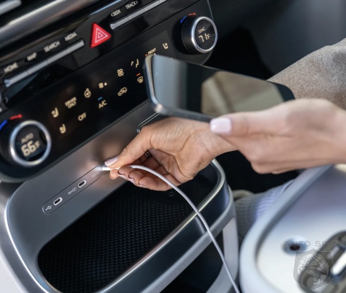 Hyundai Say It Will Take 1 to 2 Generations To Go Back To Analog Controls