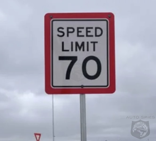 Texas Warns Drivers Of Reduced Speed Limits With New Signs