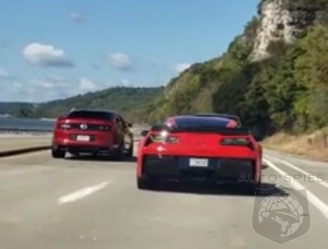 Watch Corvette Z06 Vs Mustang Street Race Predictably Ends Bad Autospies Auto News