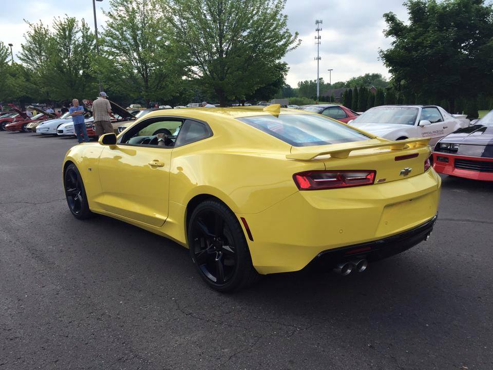 Chevrolet Camaro SS 2016 Yellow