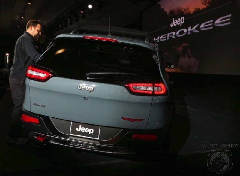 NEW YORK AUTO SHOW: The Biggest Underdog At The SHOW May Have Just STOLE It — The 2014 Jeep Cherokee