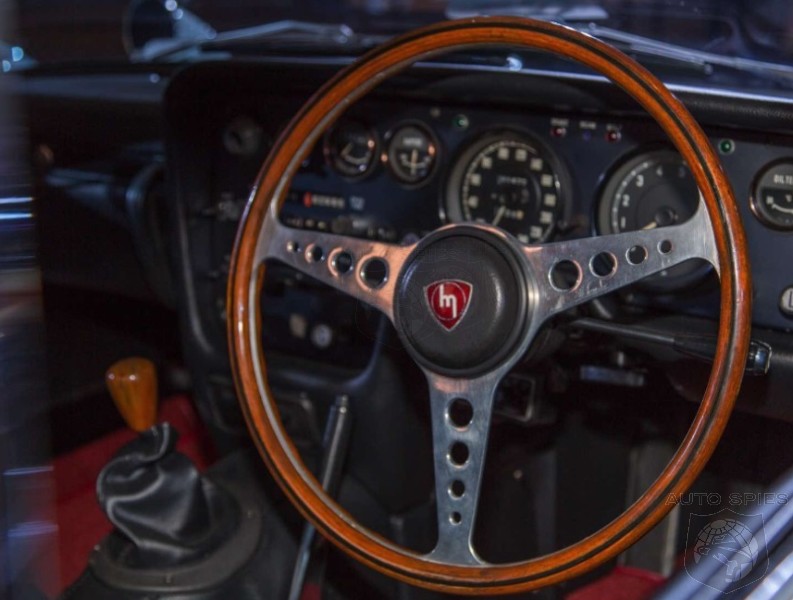 #LAAS2015: Did YOU Think That LA Was Just Full Of All-New Vehicles? WRONG! Check Out The Vintage Metal HERE!
