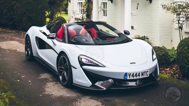 McLaren’s special paint Muriwai White pays homage to founder’s home