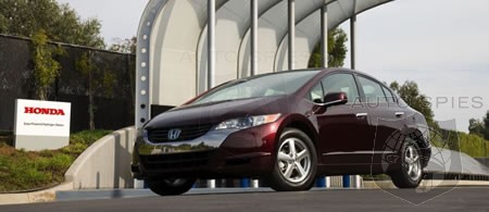 Honda says it could mass produce FCX Clarity within 10 years